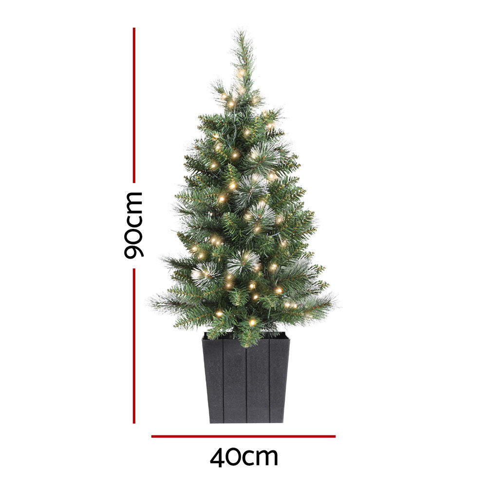 90CM Potted Christmas Tree – 110 Tips – Pre-lit 80 LED Lights