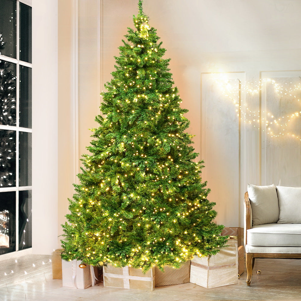 6FT / 1.8M Christmas Tree – 874 Tips – Pre-lit 874 Warm White LED Lights (8 Modes)