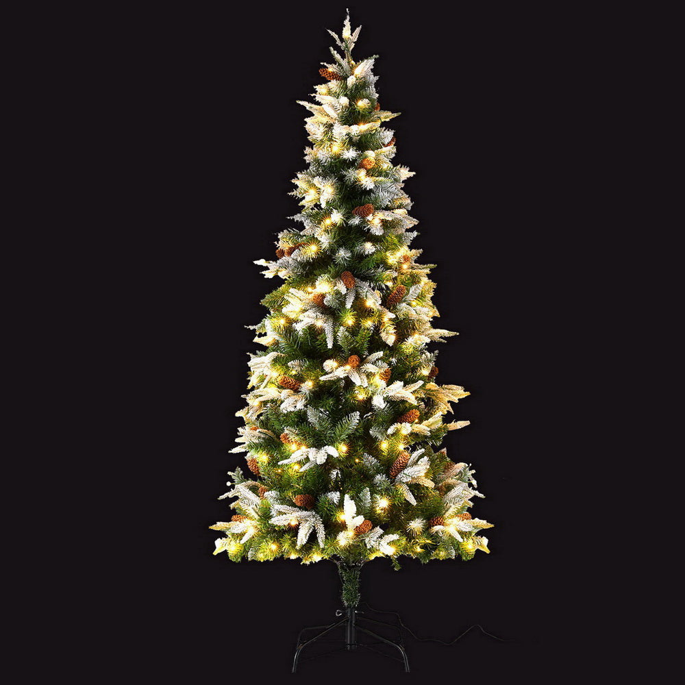 6FT / 1.8M Christmas Tree – Snow Flocked with Pine Cones – 680 Tips – Pre-lit 280 Warm White LED Lights